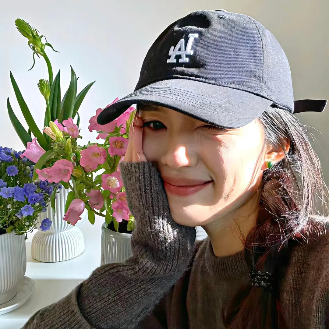 濶少艳福